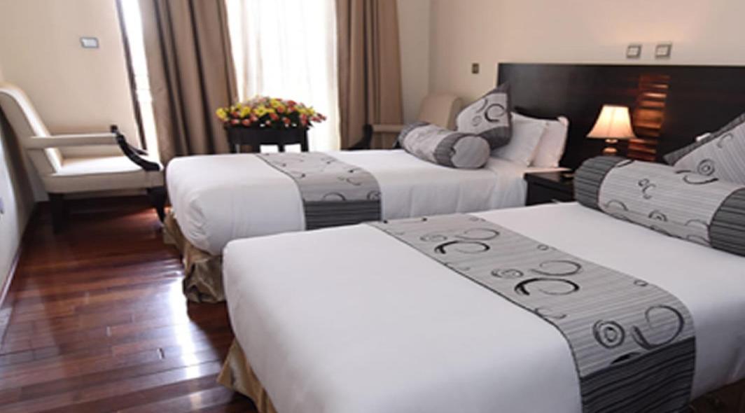 Southern Addis Hotel エクステリア 写真