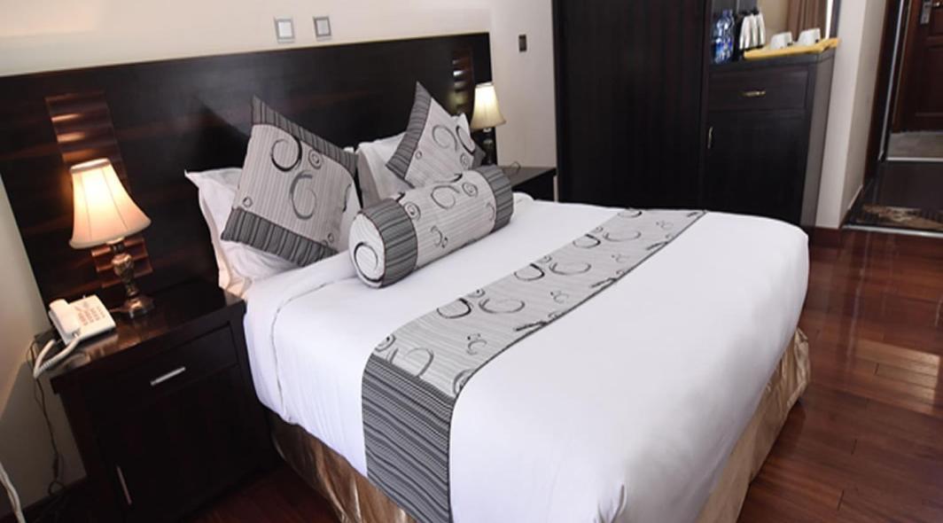Southern Addis Hotel エクステリア 写真