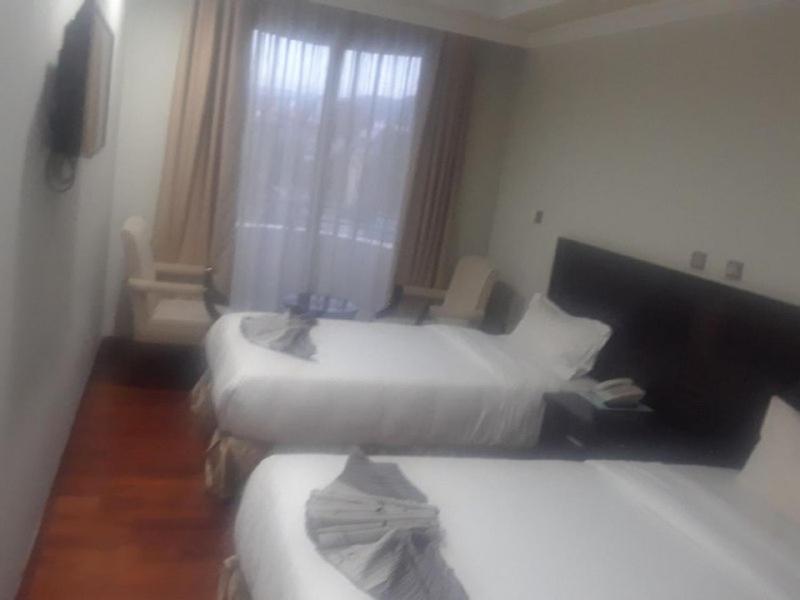 Southern Addis Hotel エクステリア 写真