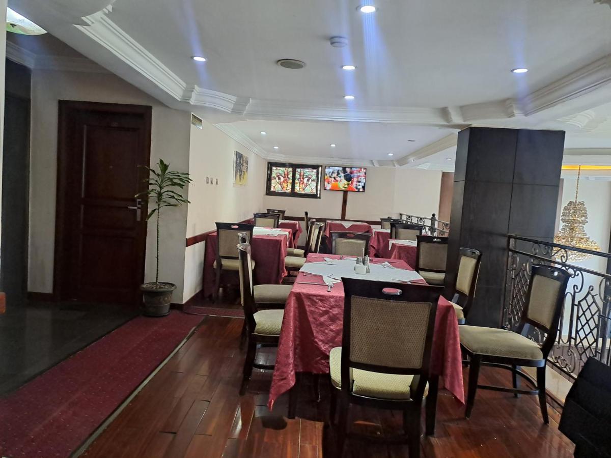 Southern Addis Hotel エクステリア 写真